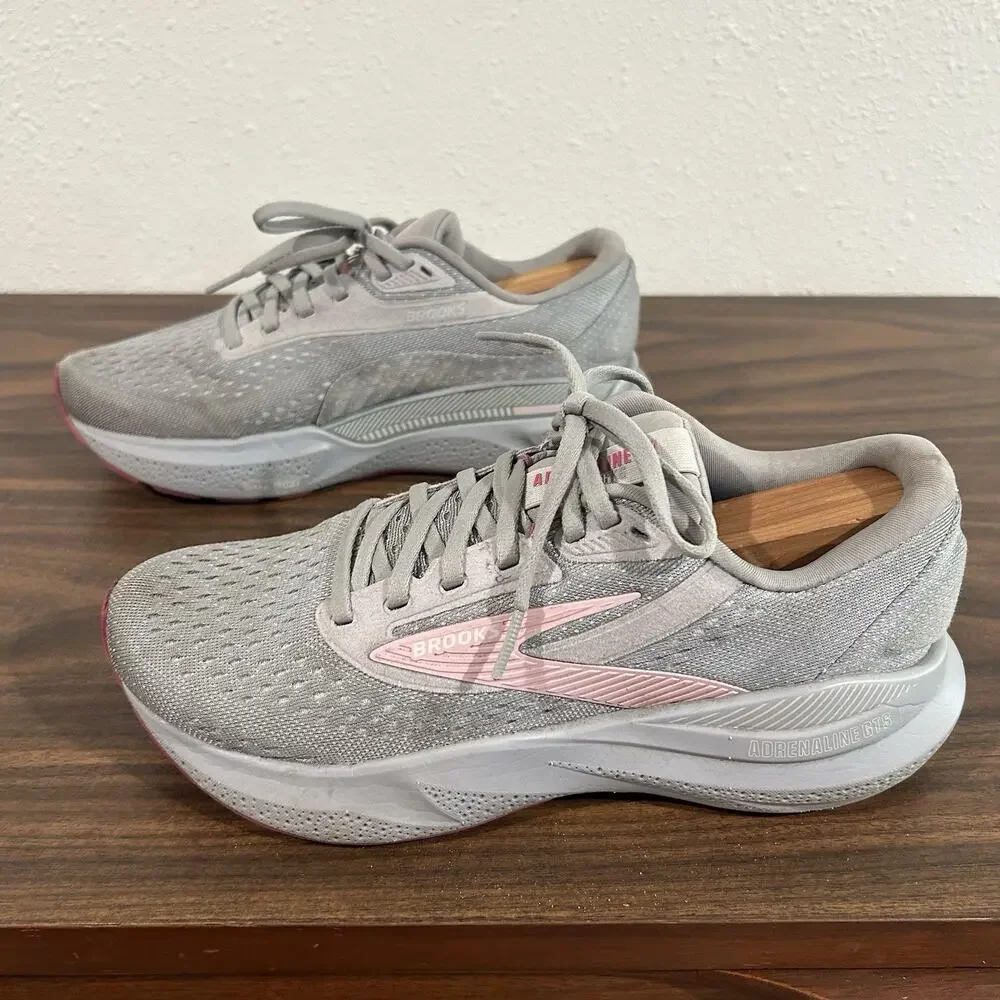 Brooks Adrenaline GTS 24 Womens Sz 7.5 Wide Gray Athletic Running Shoes Sneakers